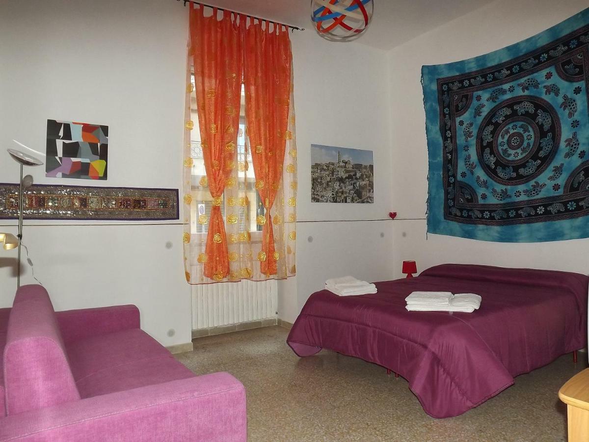 Casa Vacanze La Terra Dei Briganti Matera Exterior photo