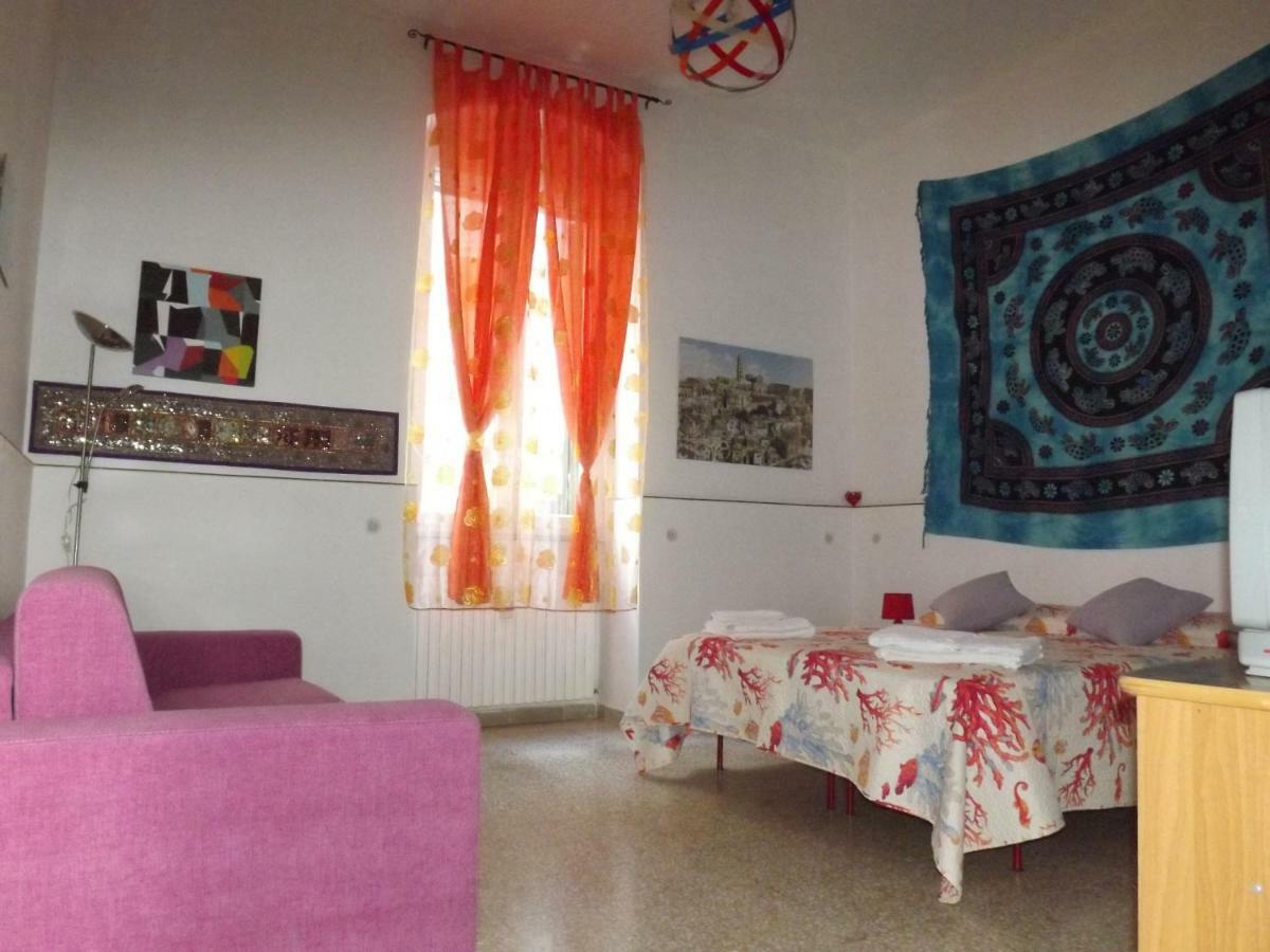 Casa Vacanze La Terra Dei Briganti Matera Exterior photo